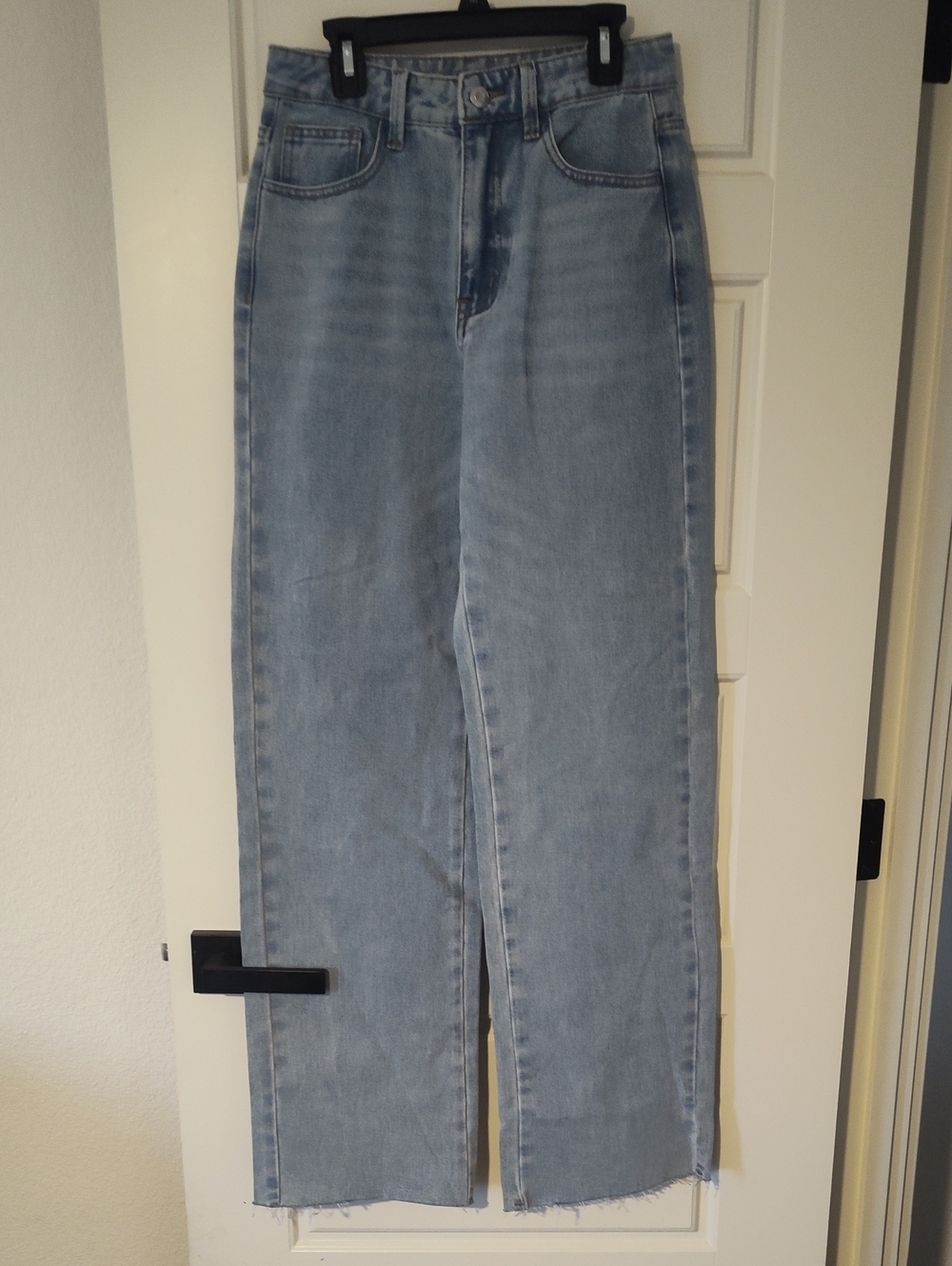 SHEIN Washed Light Blue Straight Leg Jeans